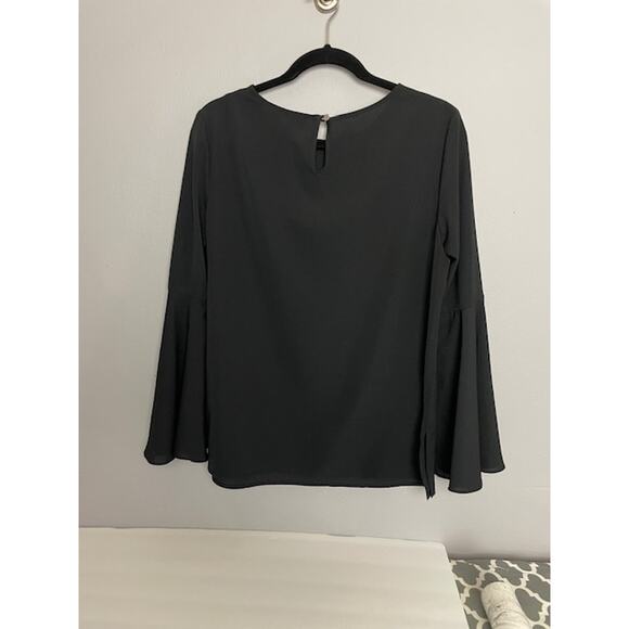 Frank Lyman Design Bell Sleeve Blouse Black Size 8 | Keyhole Back Flirty Boho - Picture 3 of 5